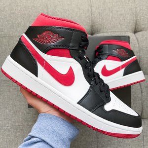 ❤️🖤🤍 Air Jordan 1 retro Mid red white black shoes 11.5